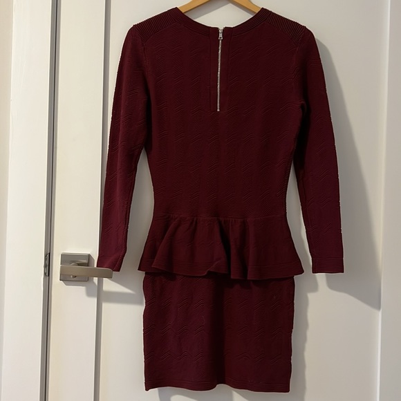 Sandra Burgundy Dress 2 US8 - Picture 2 of 6
